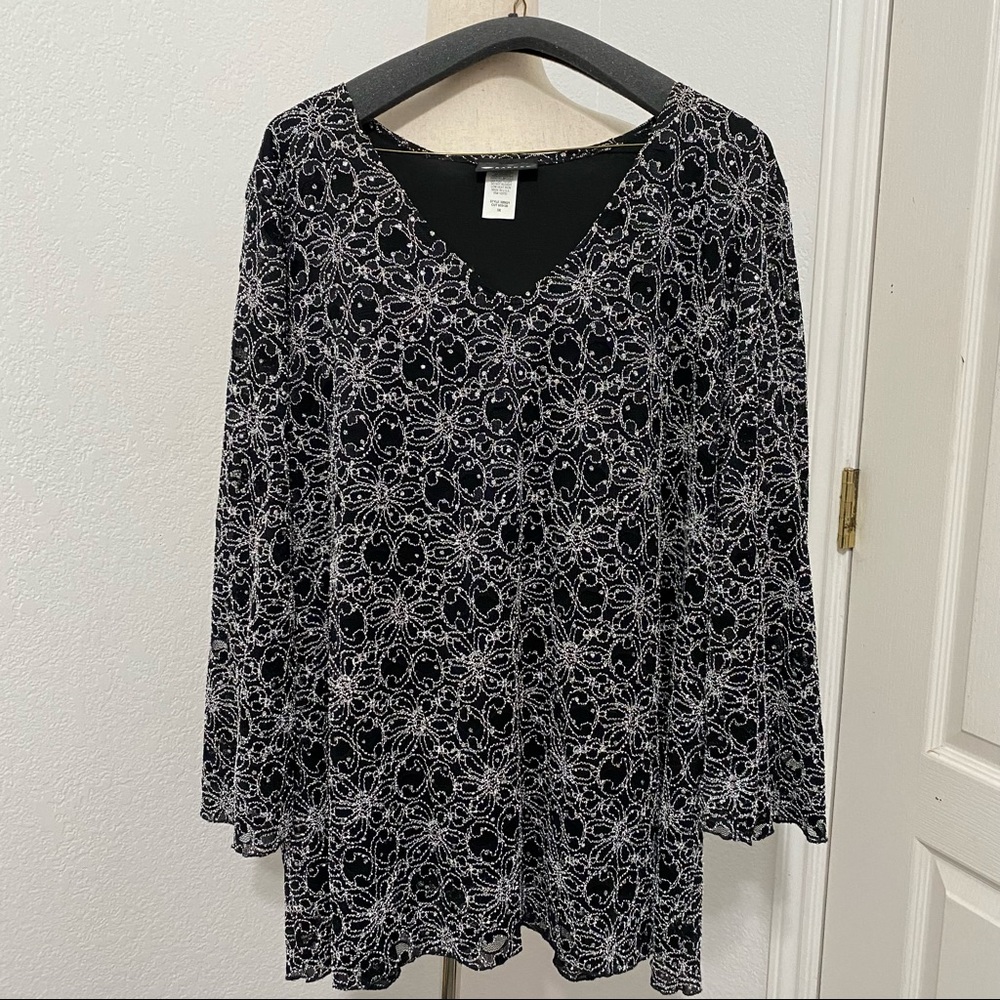 Plus Size 3X Catherine’s Blouse Embroidered Floral Black White Top Like New